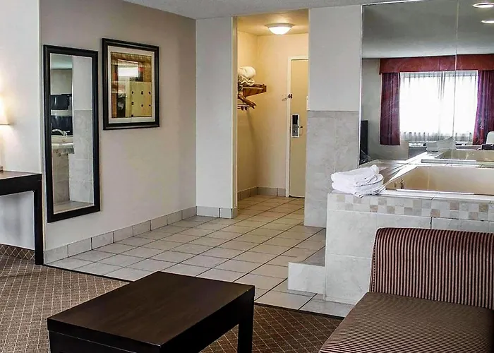 Howard Johnson By Wyndham Hotel Columbus